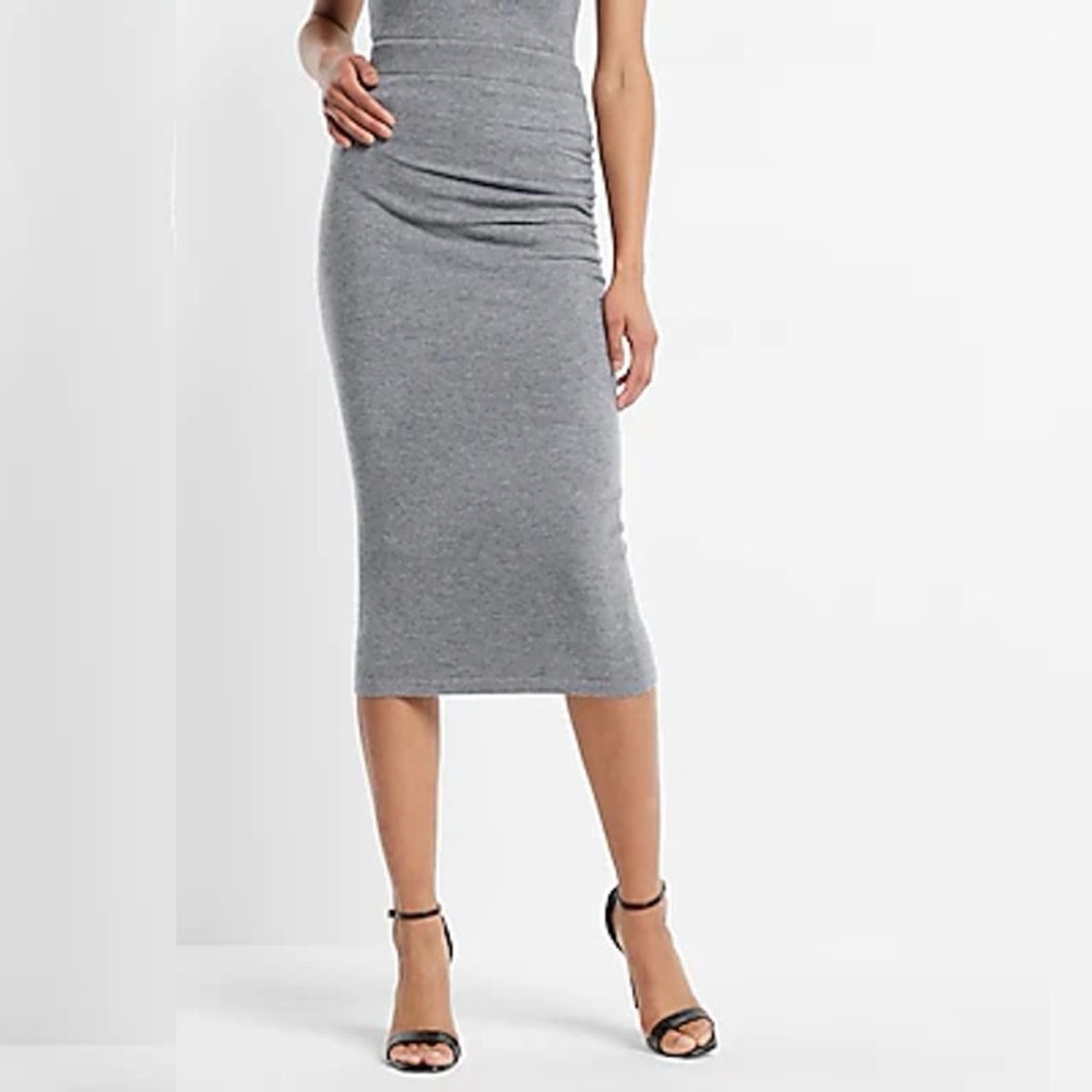 Express High Waisted Ruched Midi Sweater Skirt Gray Large NWT